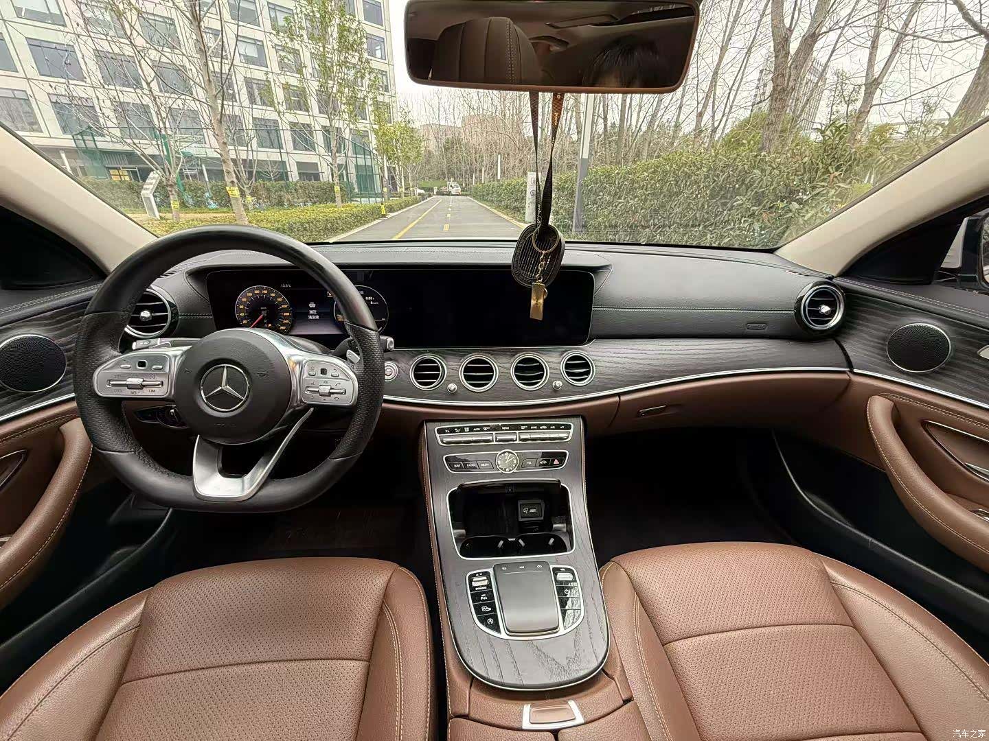 Mercedes-Benz E-Class, 2019 7