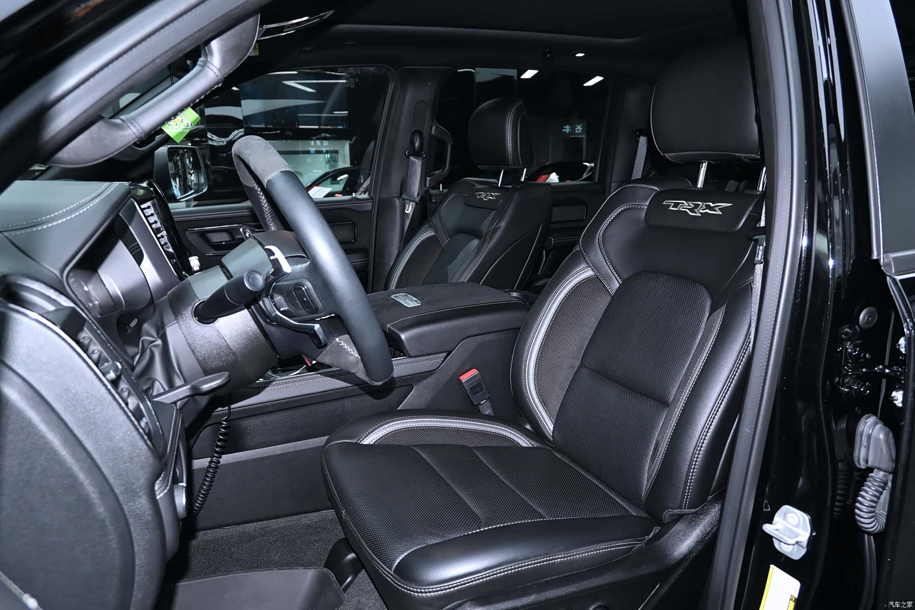 RAM Trucks, 2023 16