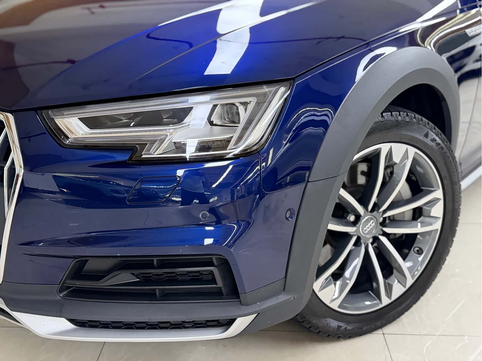 Audi A4, 2020 3
