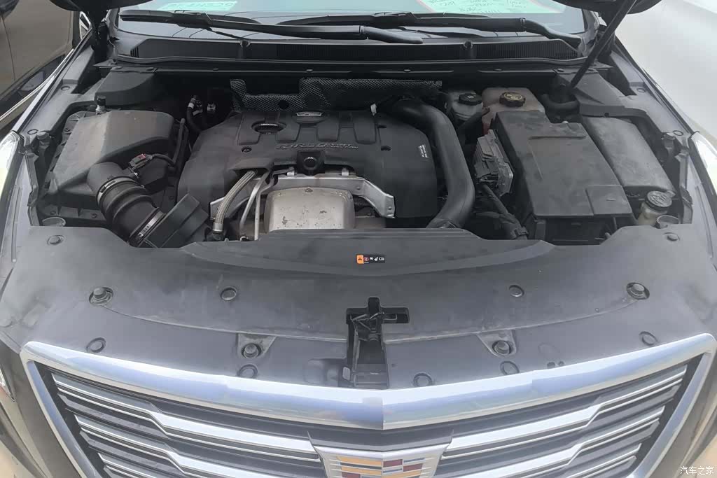 Cadillac XTS, 2018 10