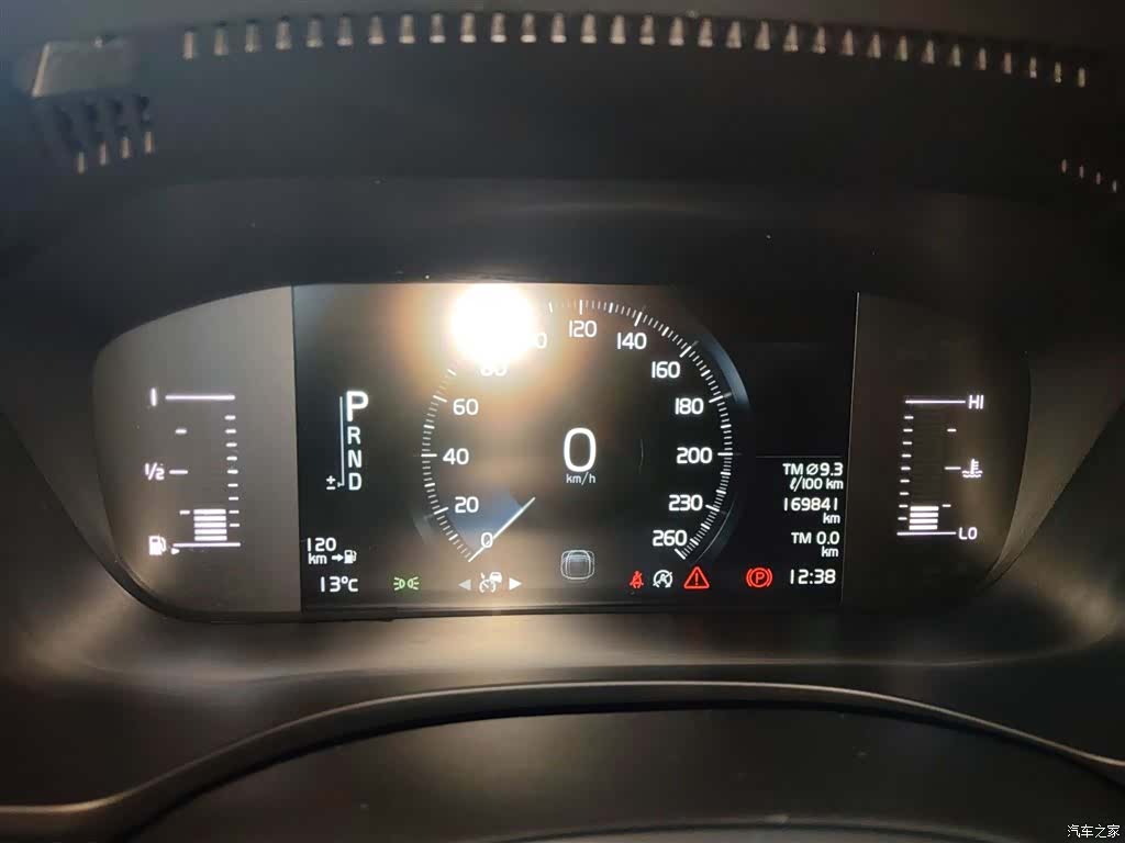 Volvo XC60, 2019 8