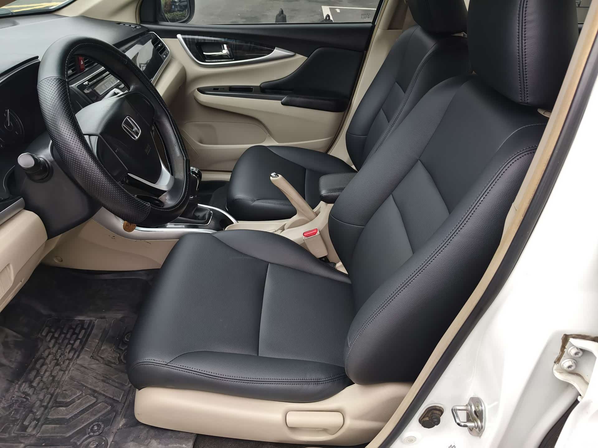 Honda Crider, 2013 8