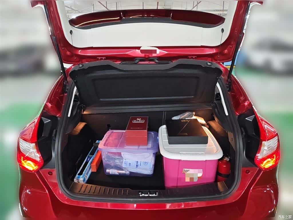 Ford Focus, 2016 10