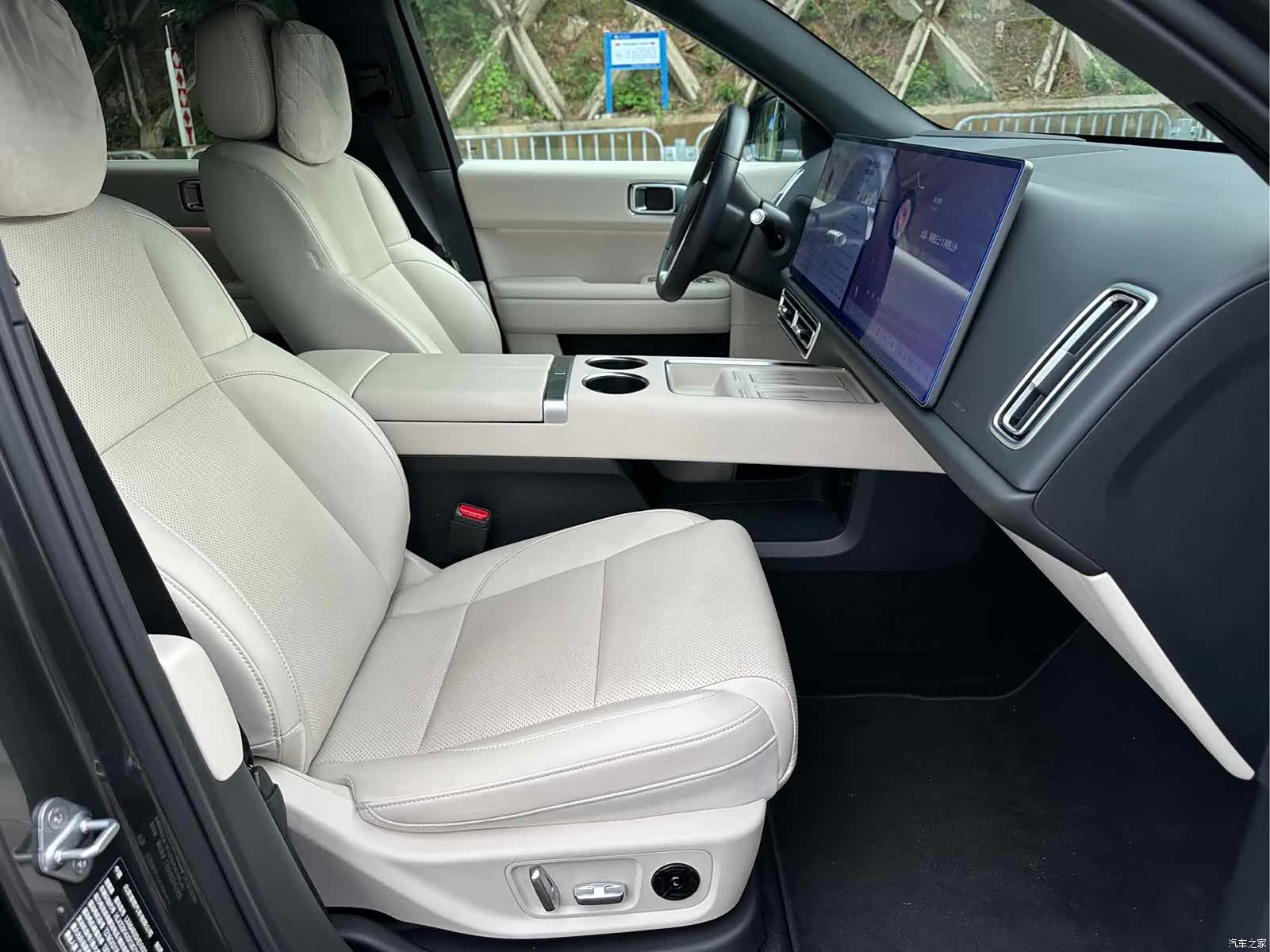Li Auto L6, 2024 все фото