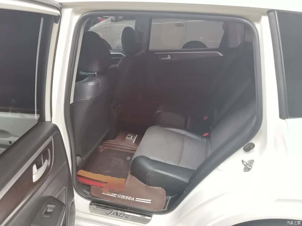 Honda Jade, 2015 17