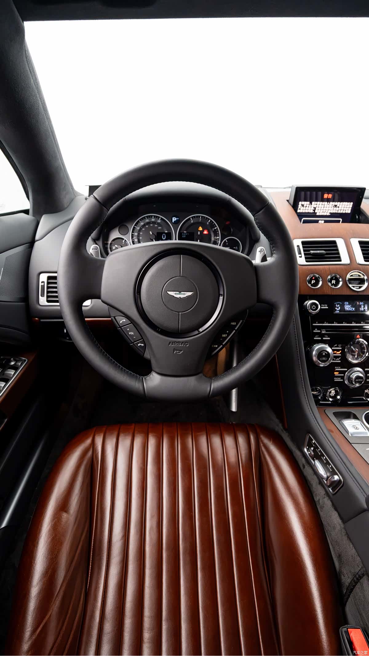 Aston Martin Rapide, 2013 7