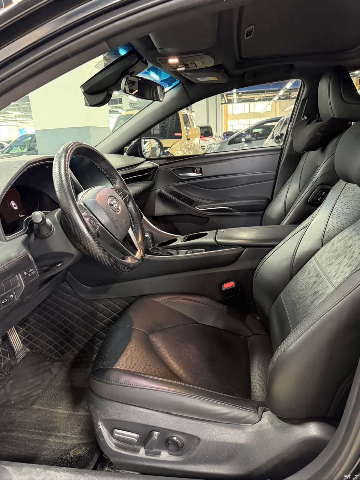 Toyota Avalon, 2022 4