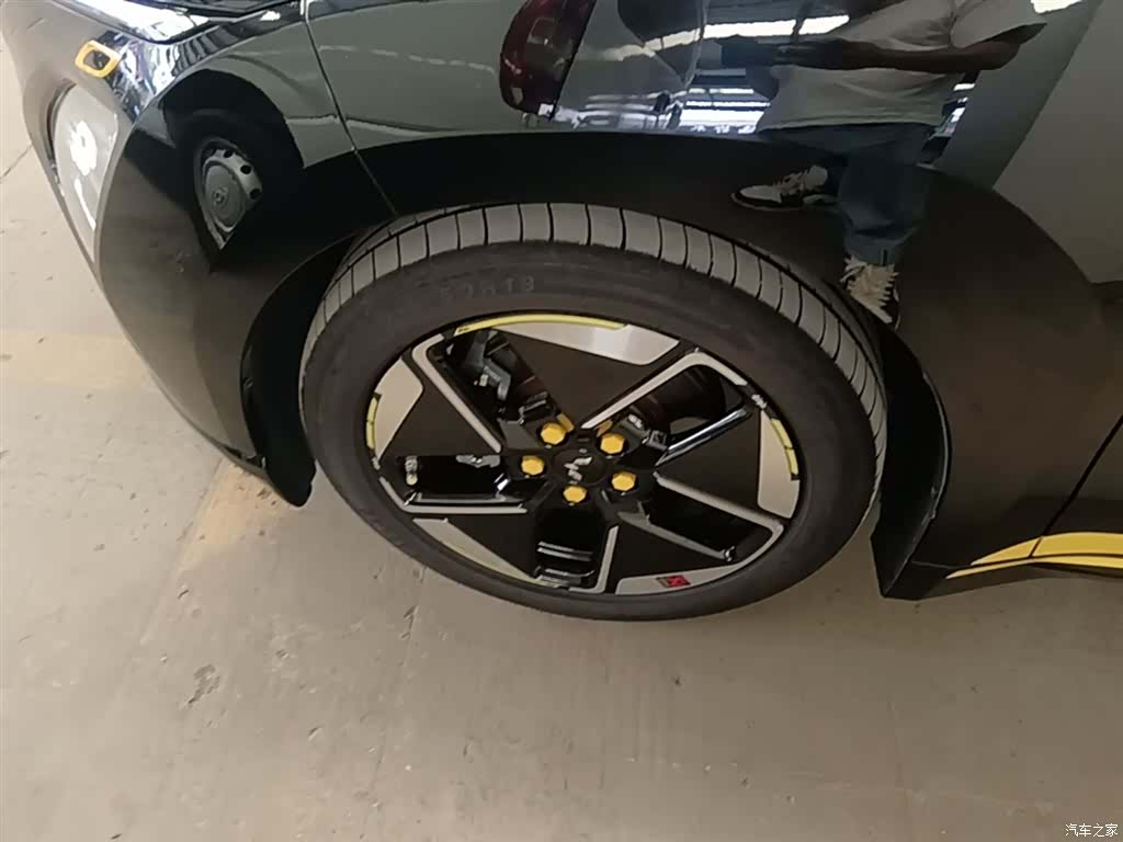 Wuling Starlight, 2025 23