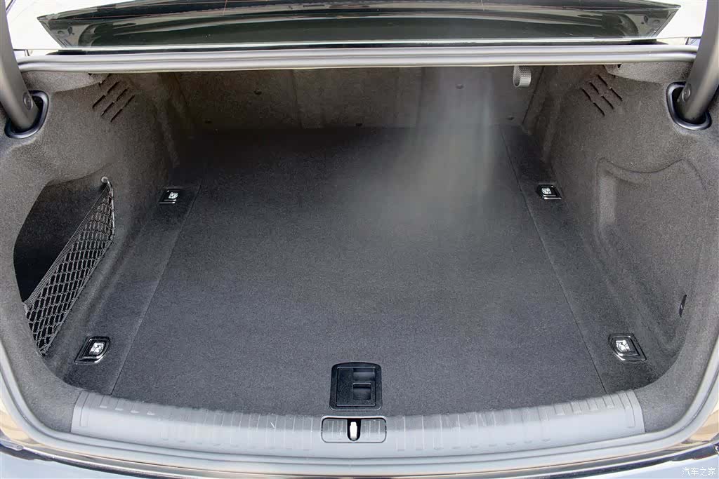 Audi A6L, 2020 16