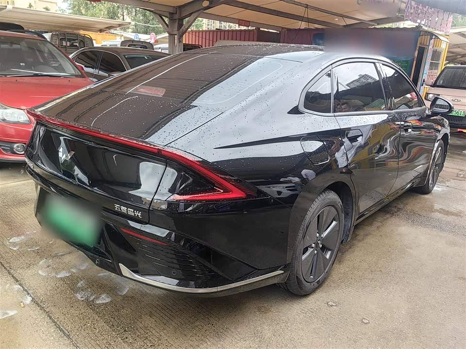 Wuling Wuling Starlight