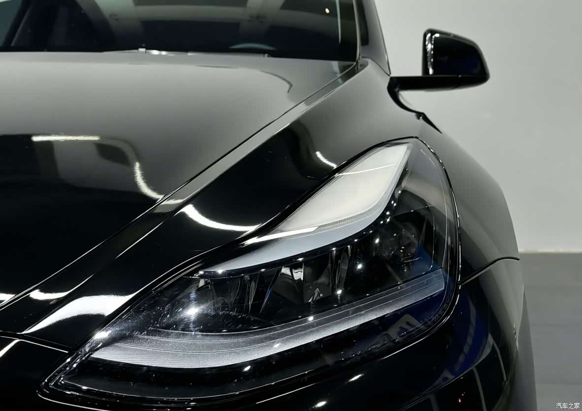 Tesla Model Y, 2021 8