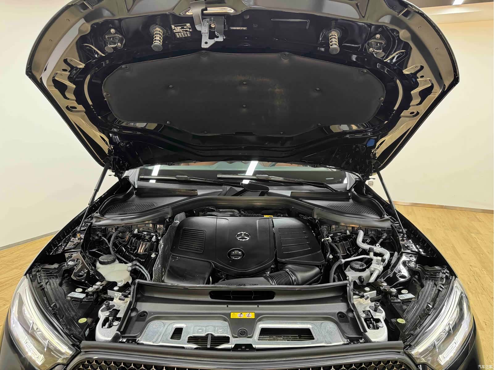 Mercedes-Benz GLC, 2023 9