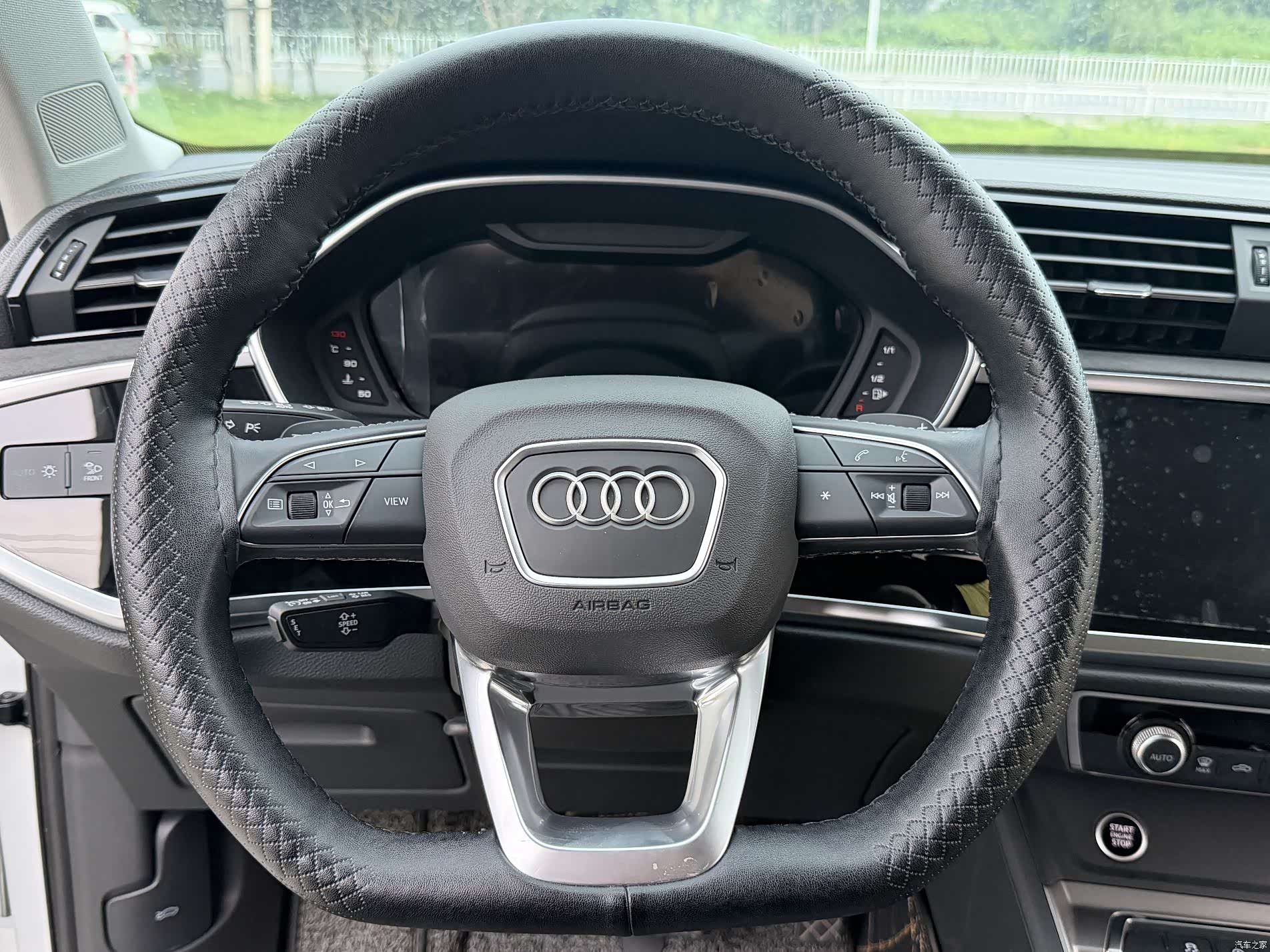 Audi Q3, 2023 26