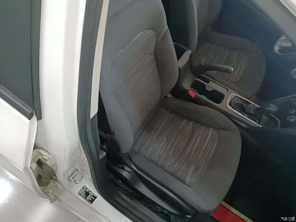 Chevrolet 320, 2018 25