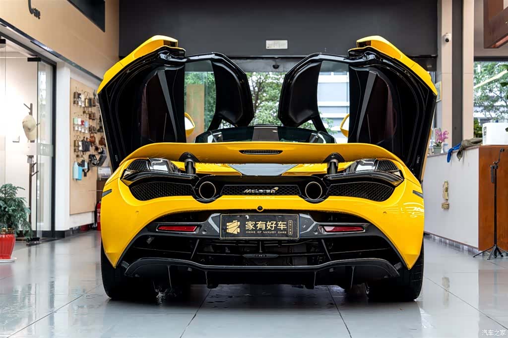 McLaren 720S, 2018 9