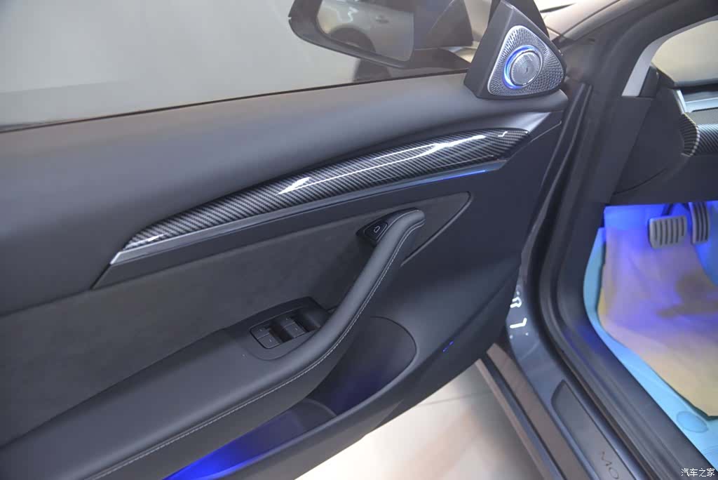 Tesla Model 3, 2021 7