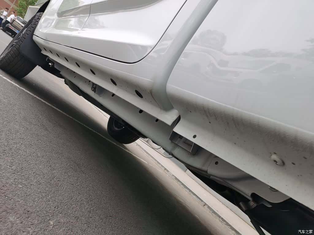 Maxus L, 2025 21
