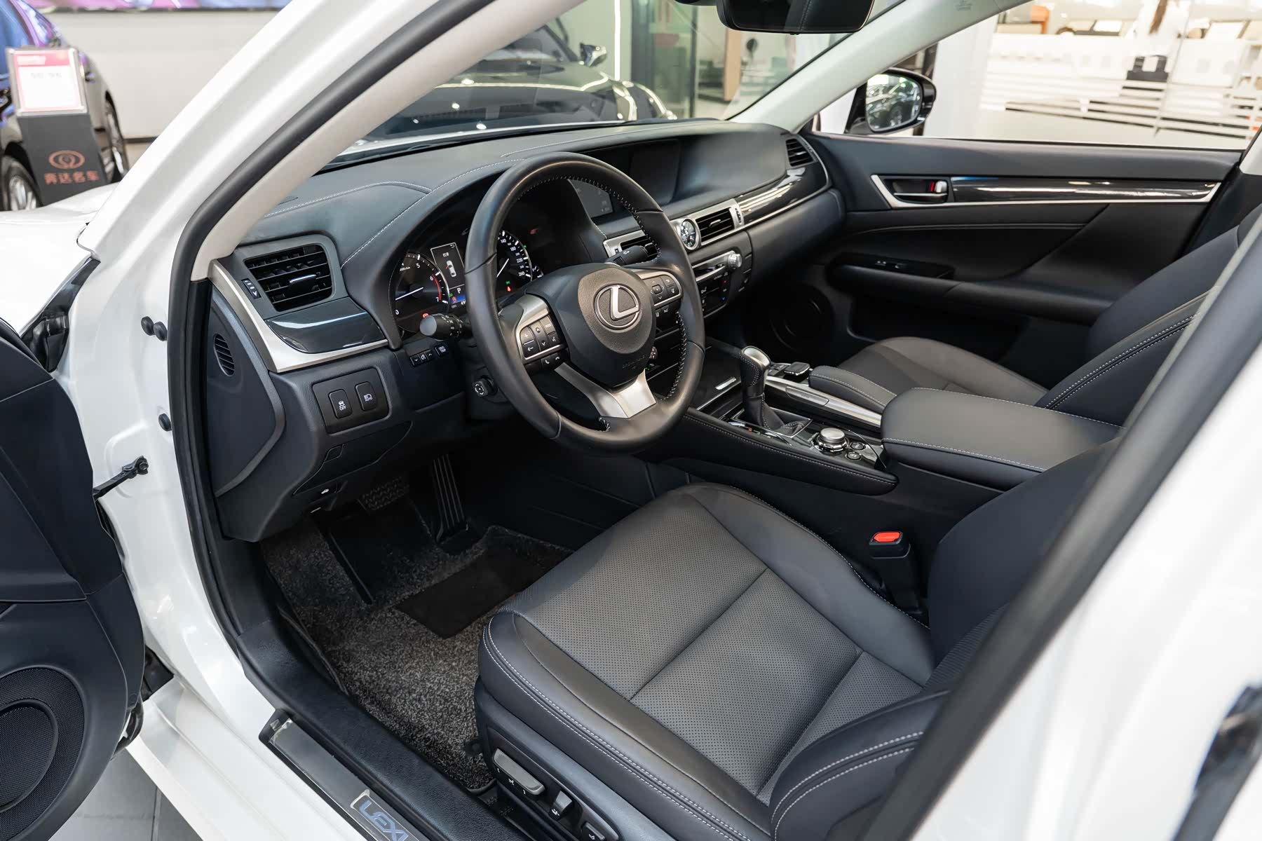 Lexus GS, 2016 9