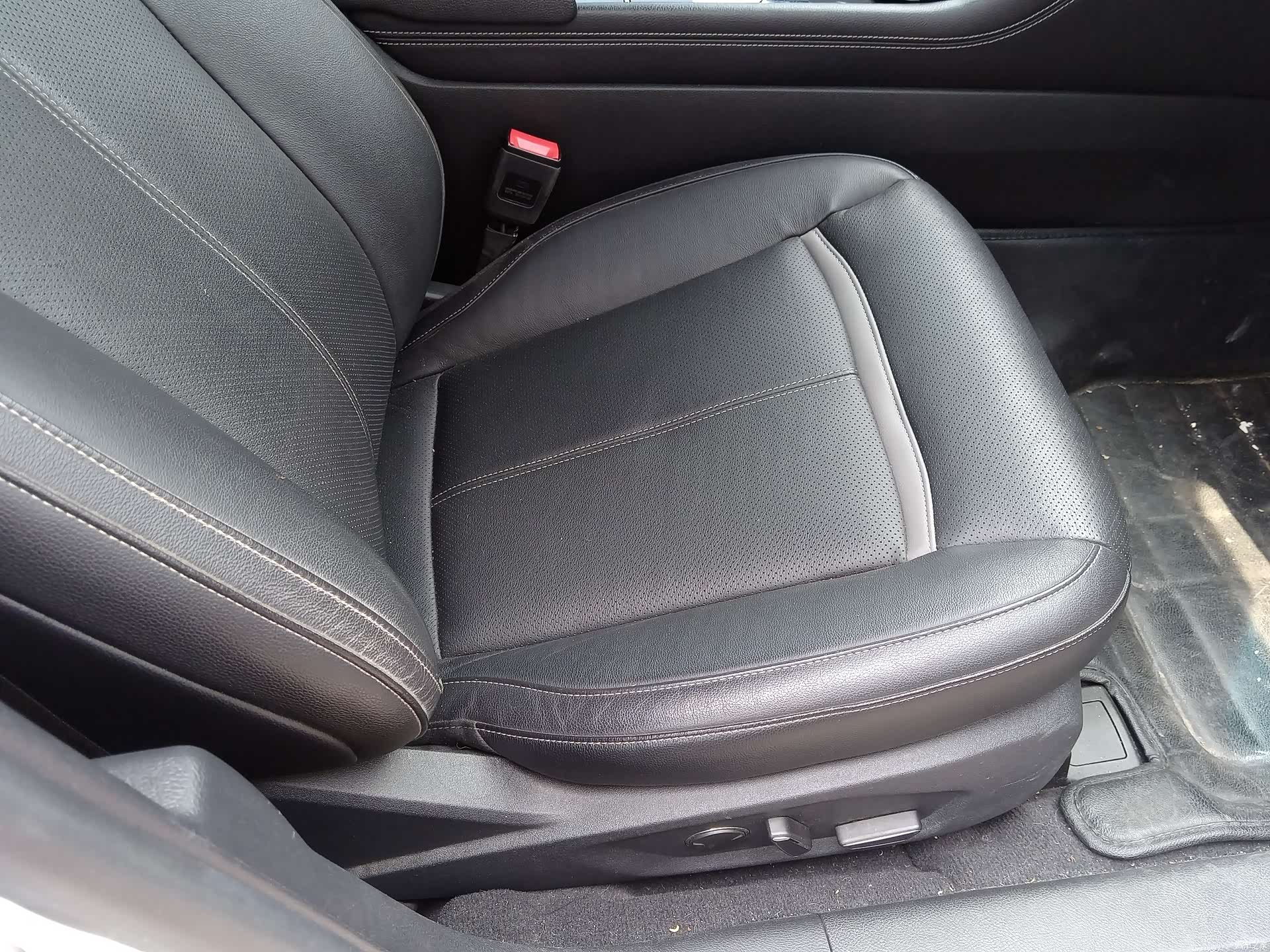 Ford Taurus, 2017 13