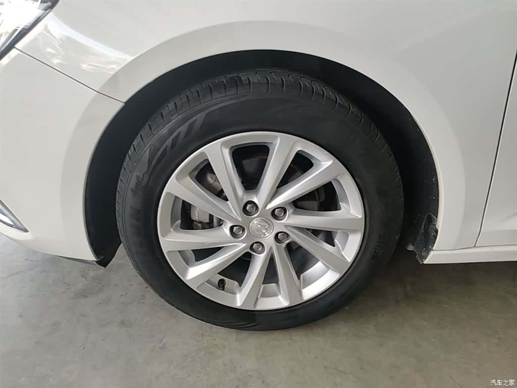 Buick Verano, 2019 23