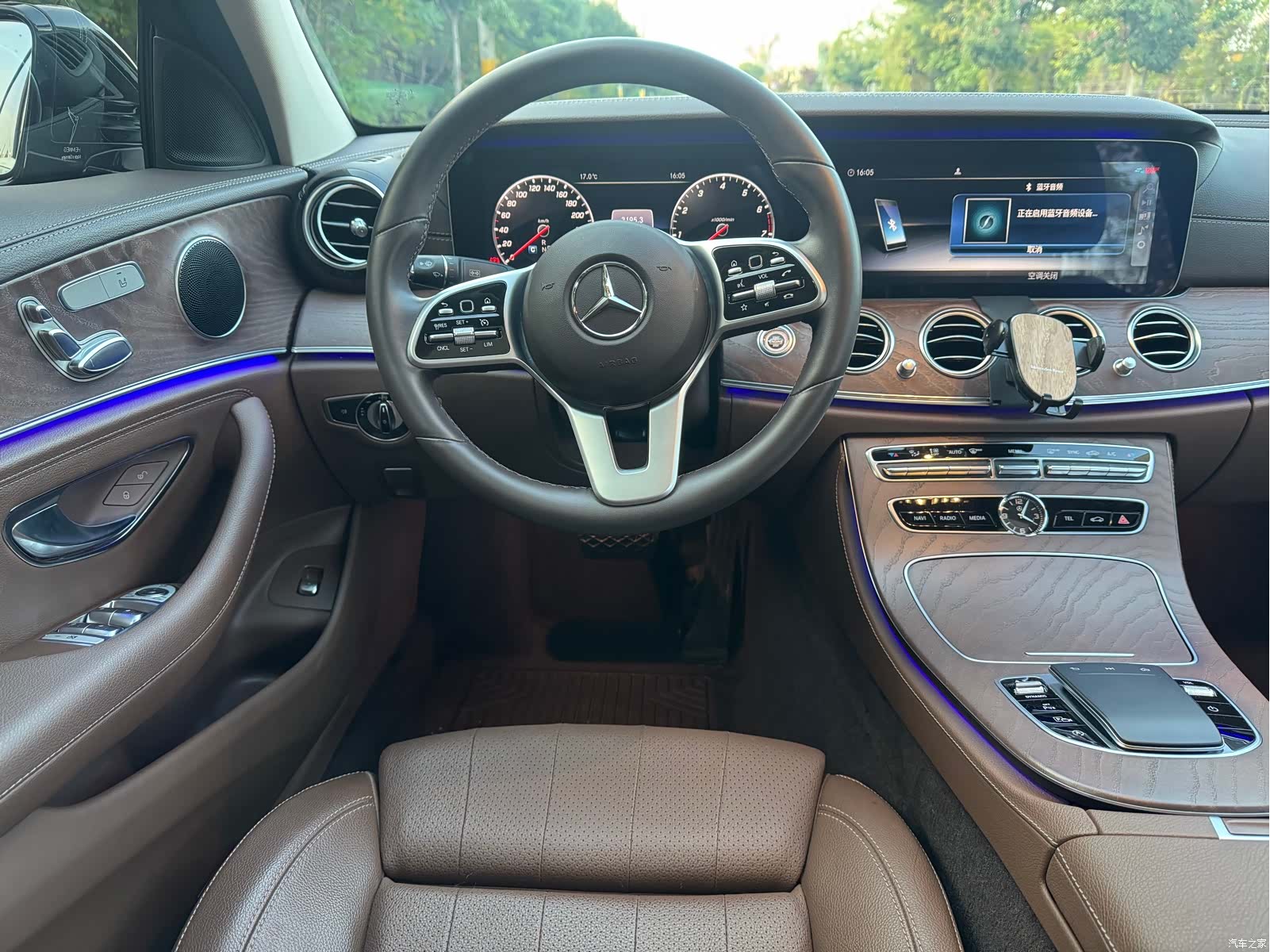 Mercedes-Benz E-Class, 2020 15