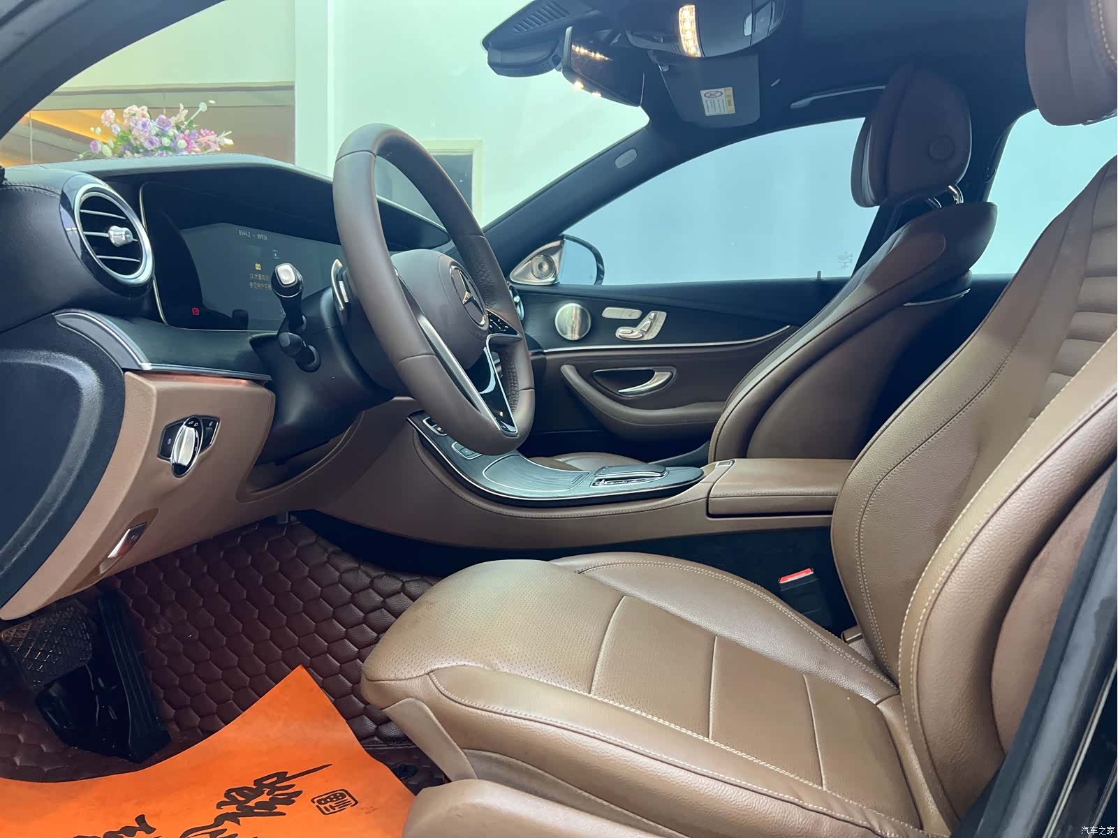 Mercedes-Benz E-Class, 2022 4