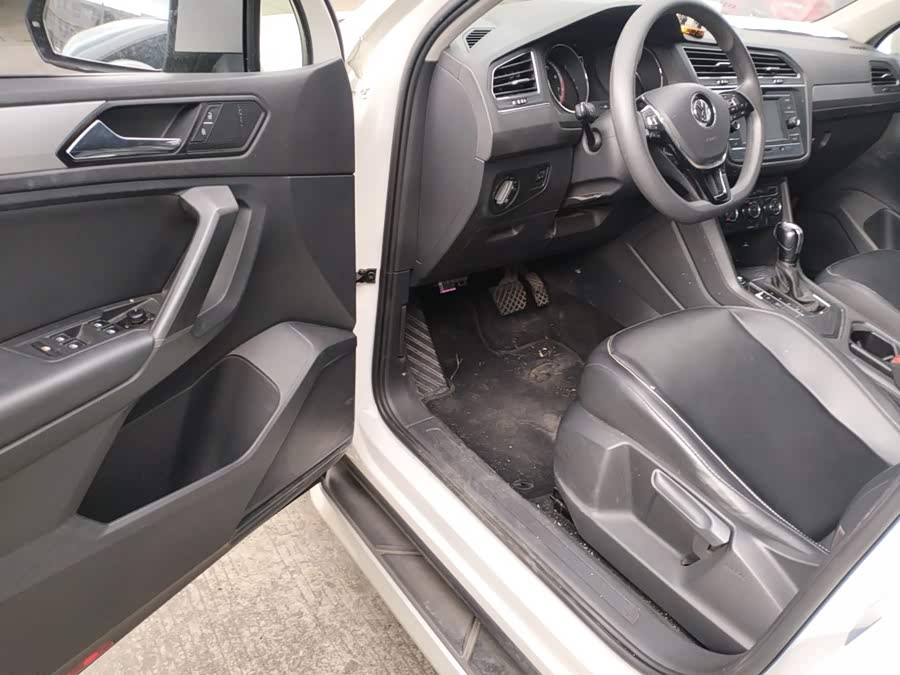 Volkswagen Tiguan L 2019, фото 12