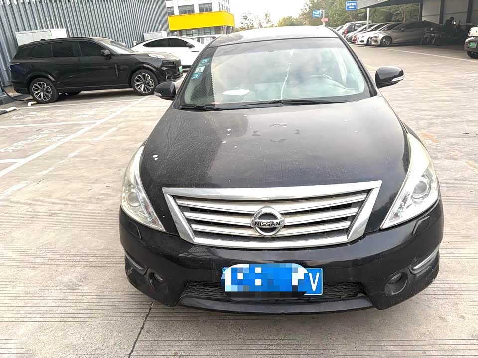 Nissan Teana