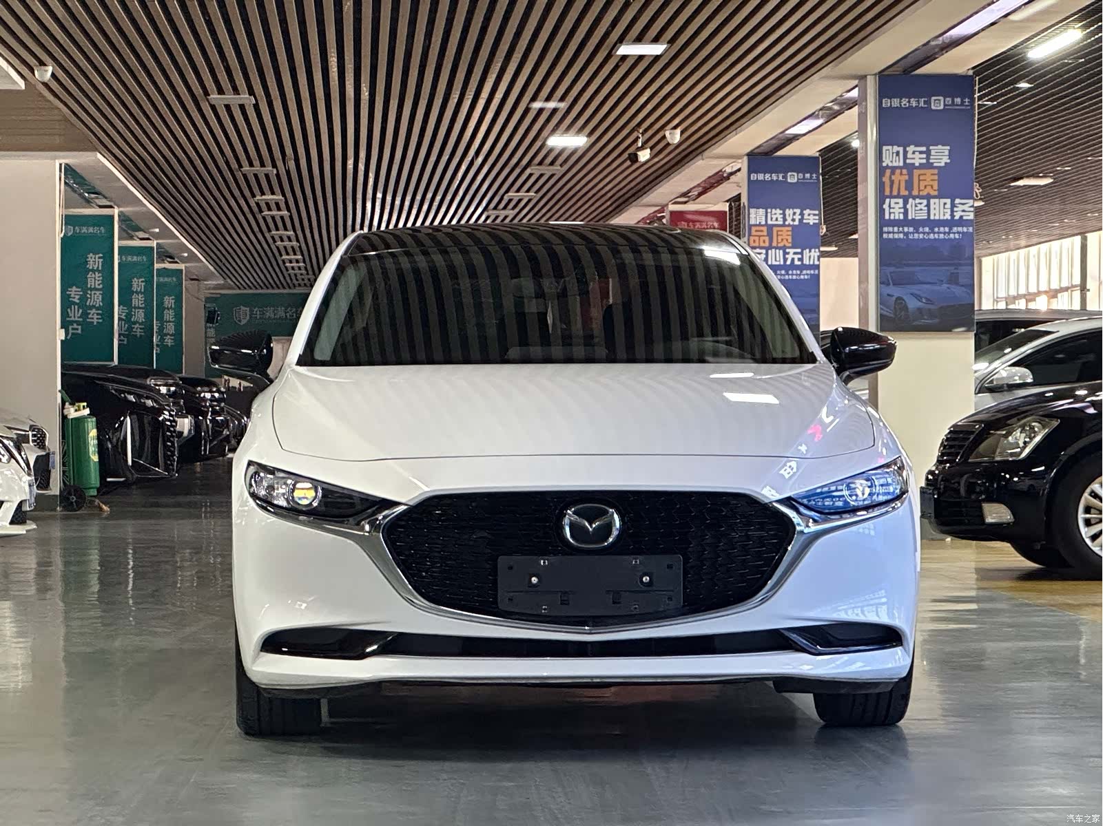 Mazda Mazda3, 2023 3