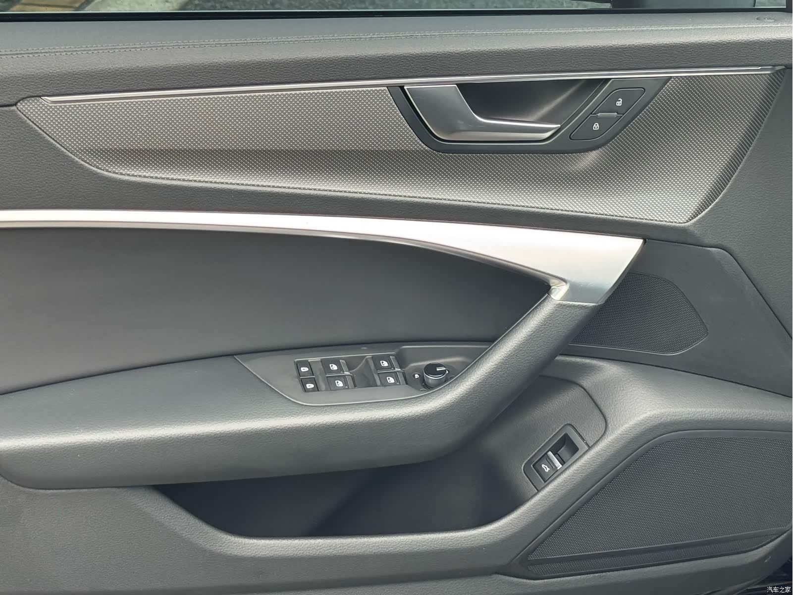 Audi A6L, 2021 10