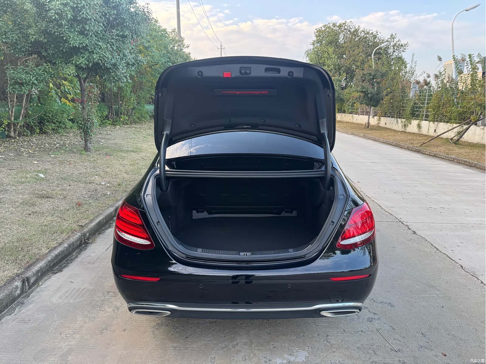 Mercedes-Benz E-Class, 2020 23