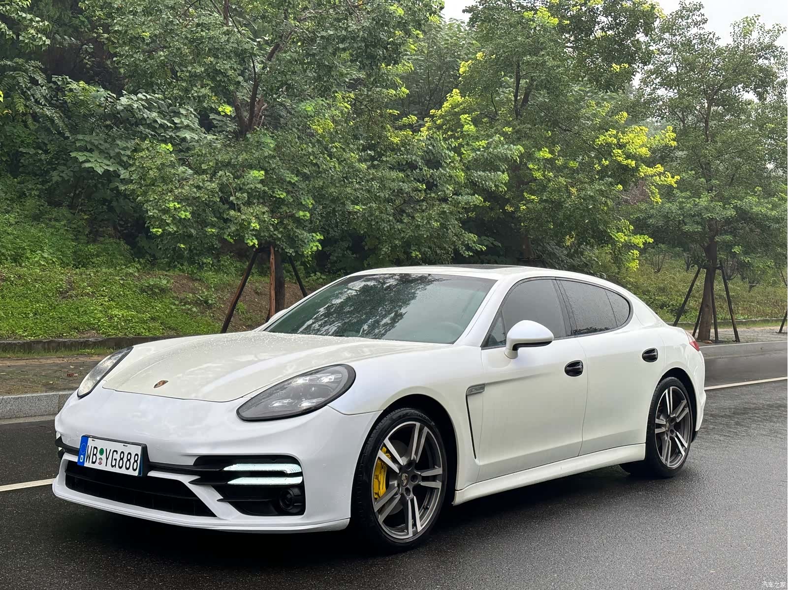 Panamera 4
