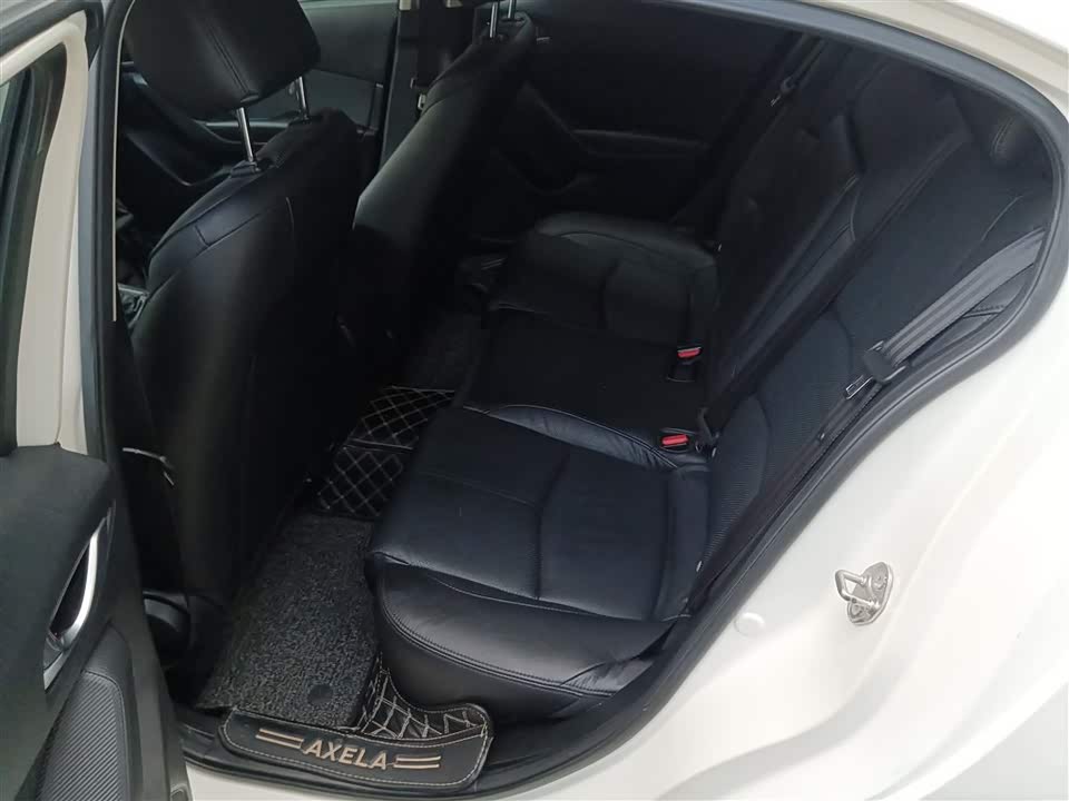 Mazda 3 Angkesaila Mazda 3 Angkesaila