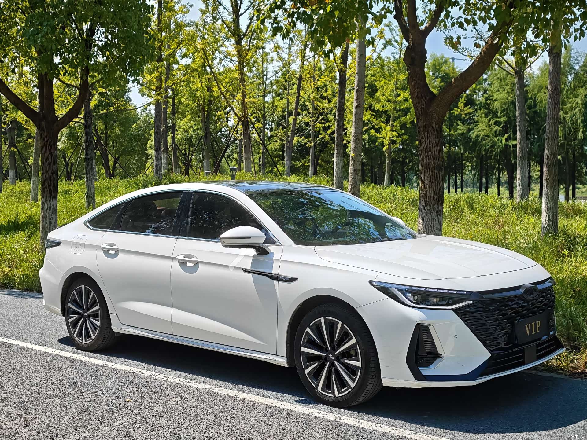 Chery Arrizo 8, 2023 3