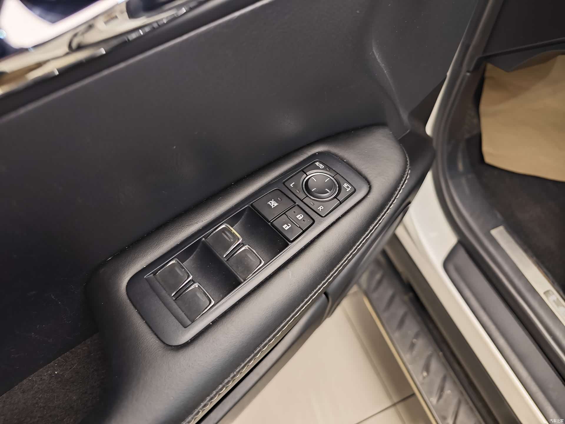 Lexus RX, 2018 10
