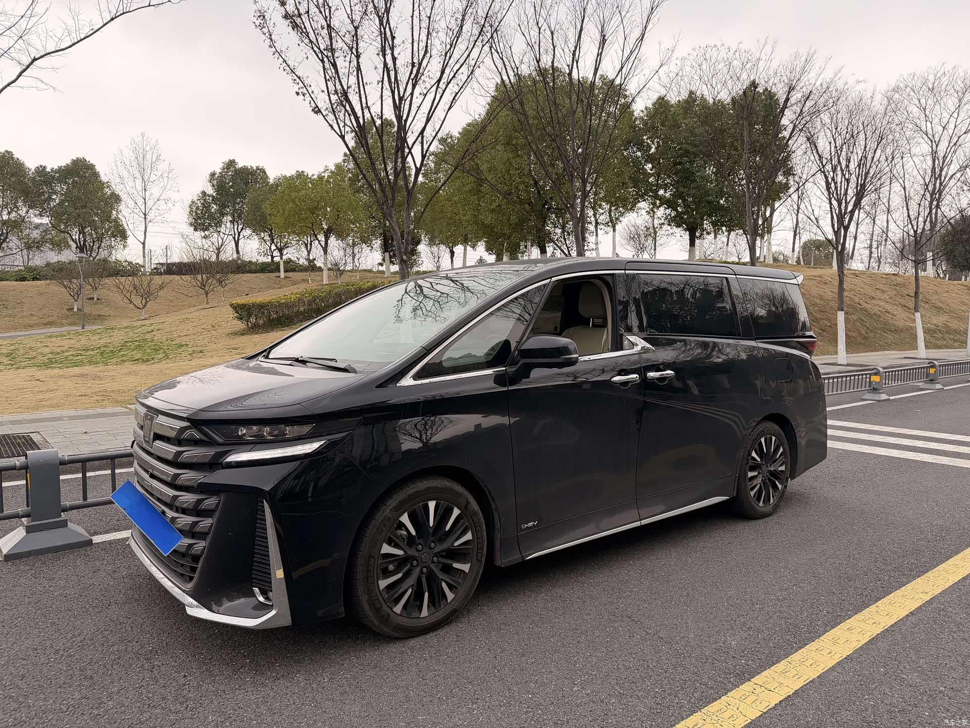 Toyota Vellfire, 2024 2