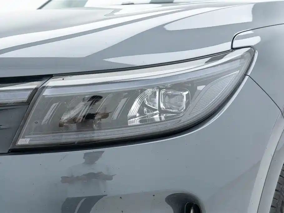 AITO Ask the world M7