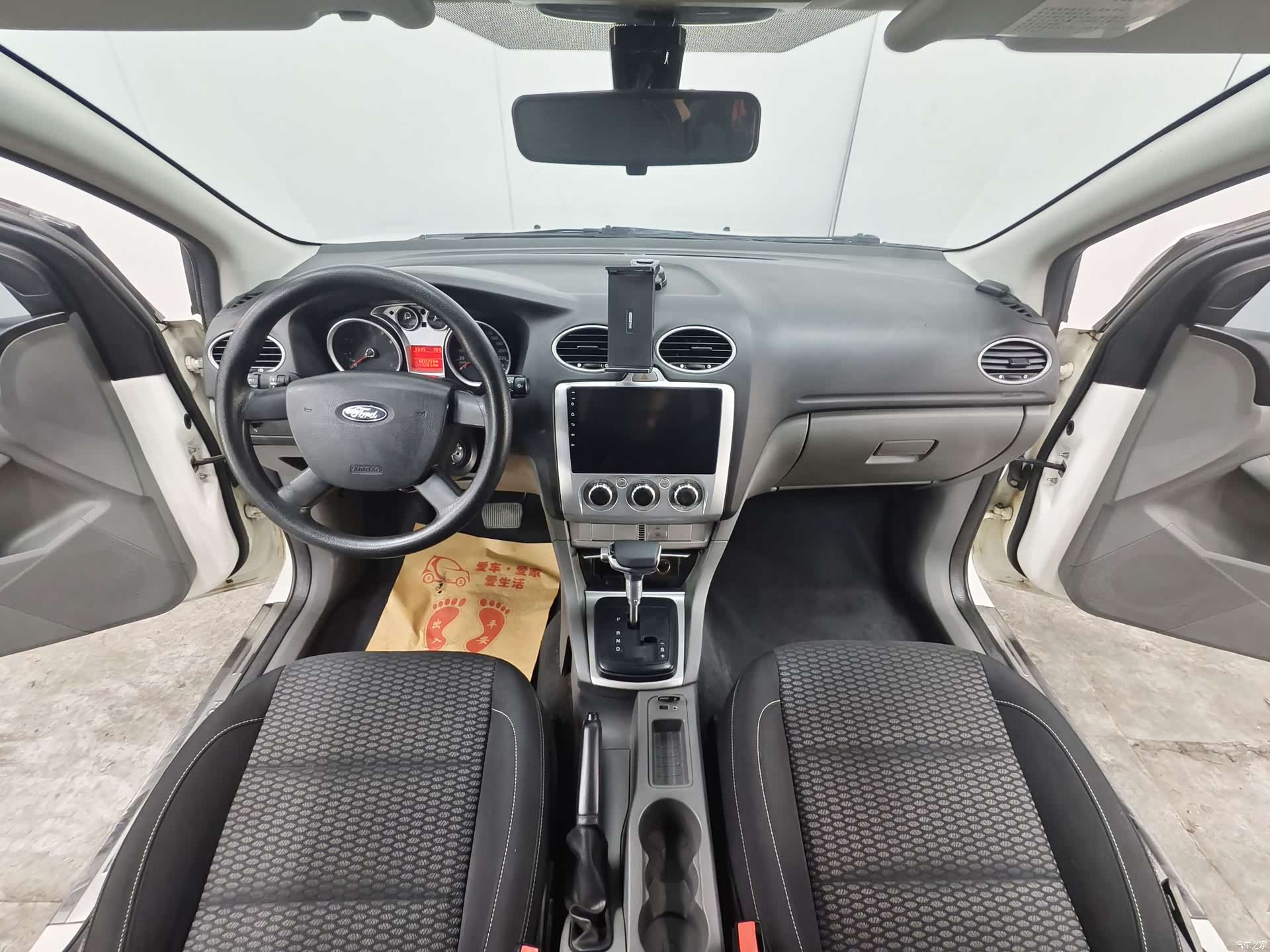 Ford Focus, 2013 9