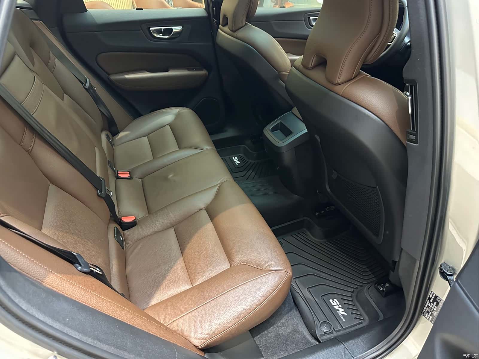 Volvo XC60, 2019 8