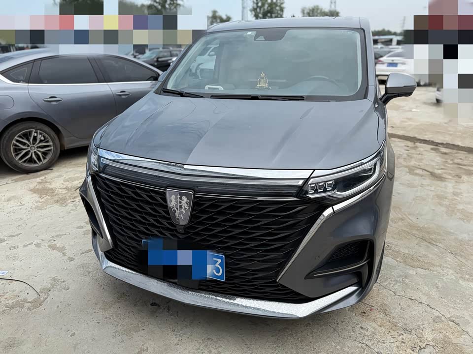 Roewe iMAX8
