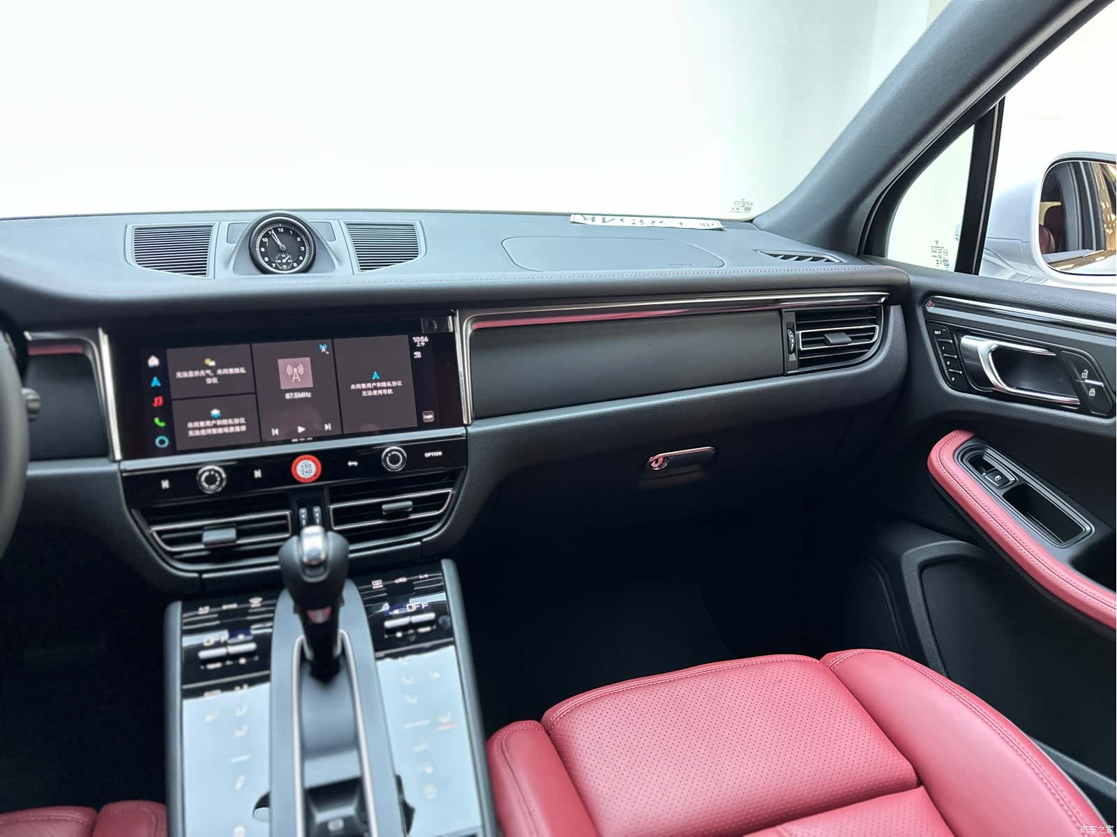 Porsche Macan, 2026 18