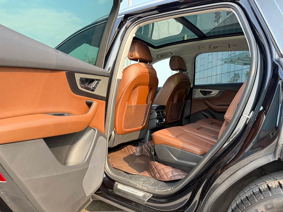 Audi Q7 Audi Q7