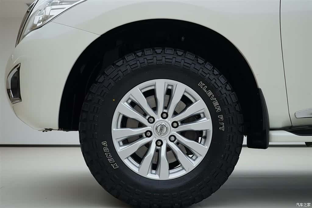 Nissan Patrol, 2019 15