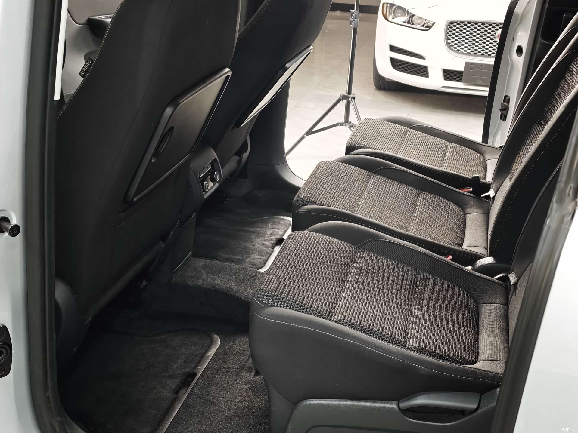 Volkswagen Xia, 2017 14