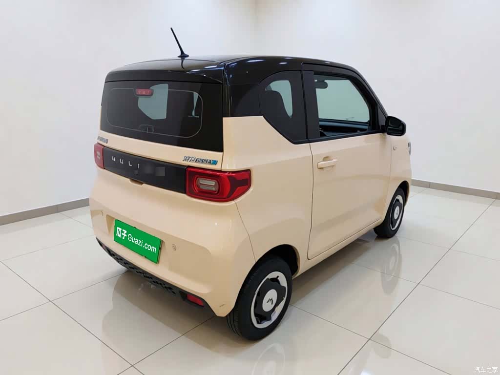 Wuling MINIEV, 2023 4