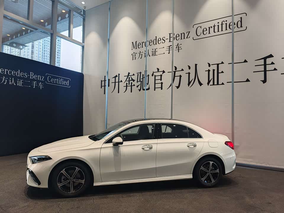 Mercedes-Benz Class A Mercedes-Benz Class A