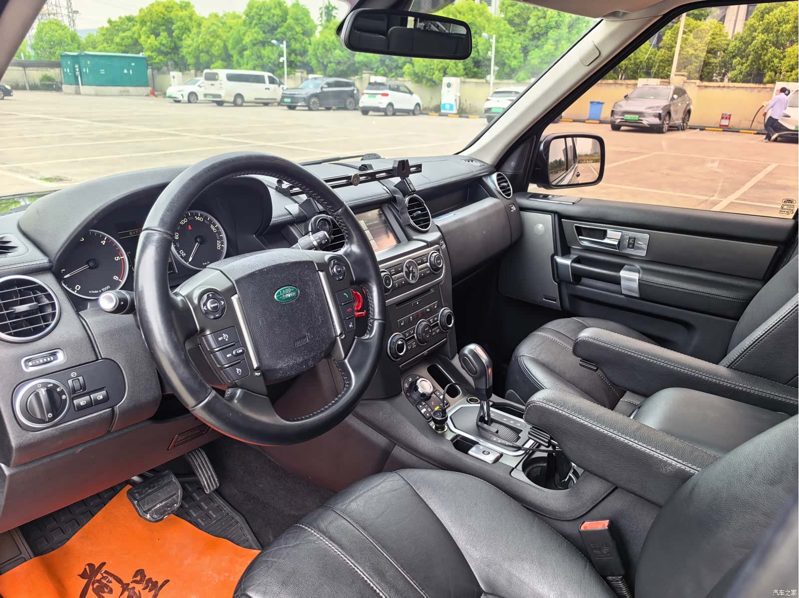 Land Rover Discovery, 2012 9