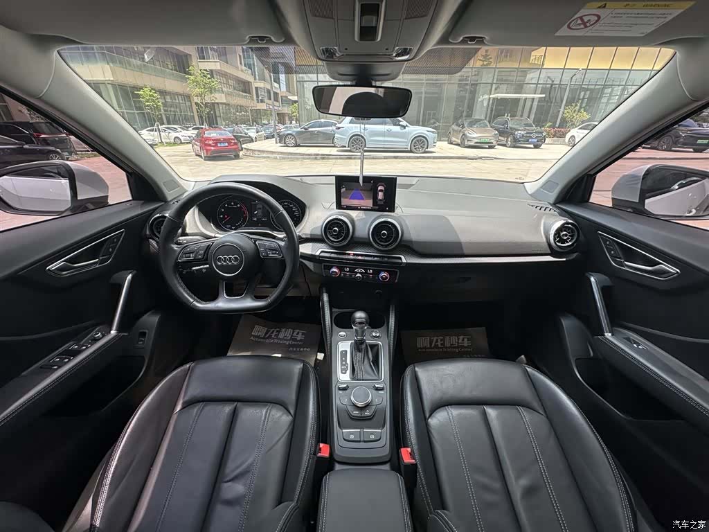 Audi Q2L, 2022 6