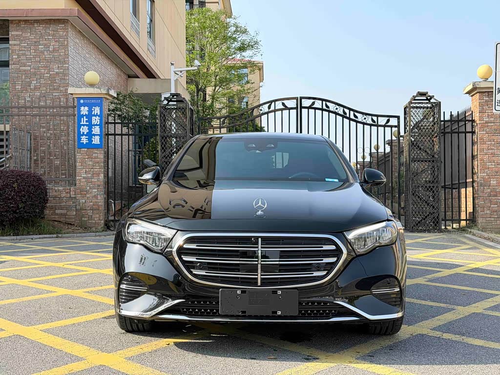 Mercedes-Benz E-Class E 2026 E 300 L Luxury