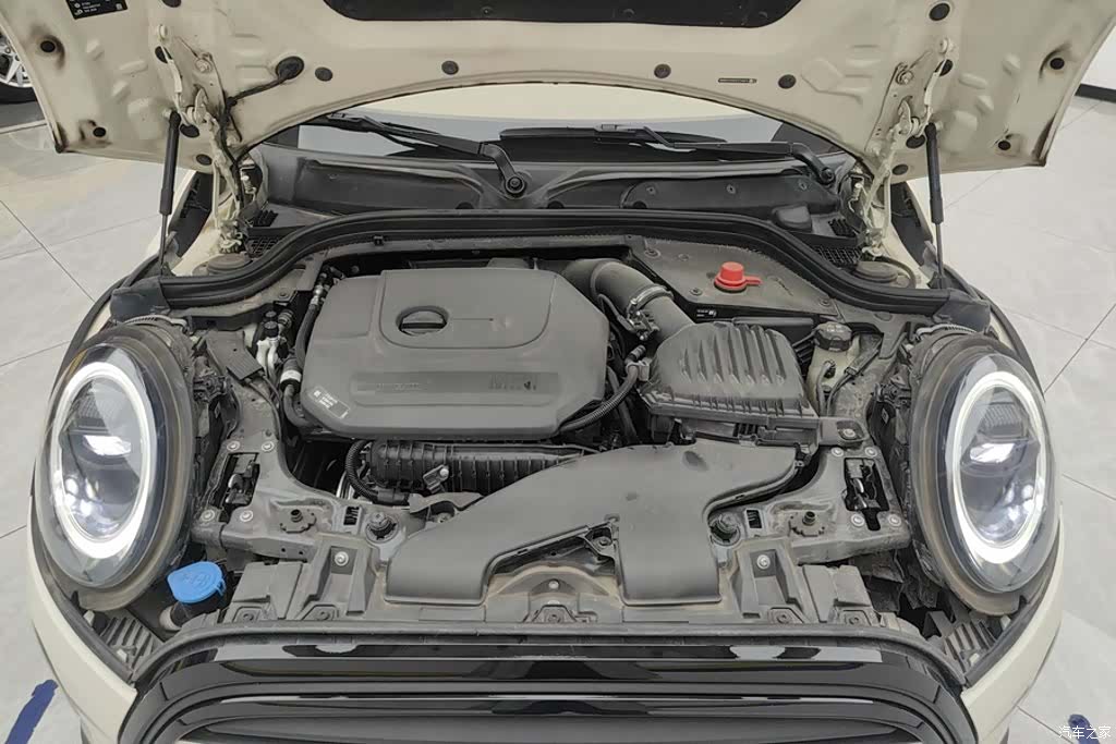 Mini Cooper, 2022 10